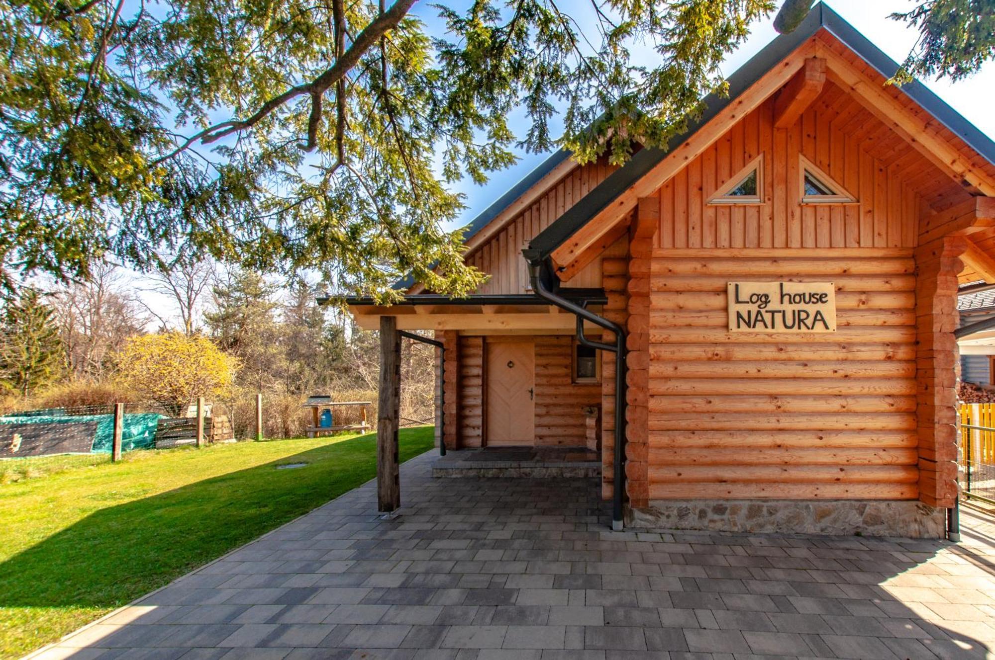 Log House Natura Радовлица Екстериор снимка