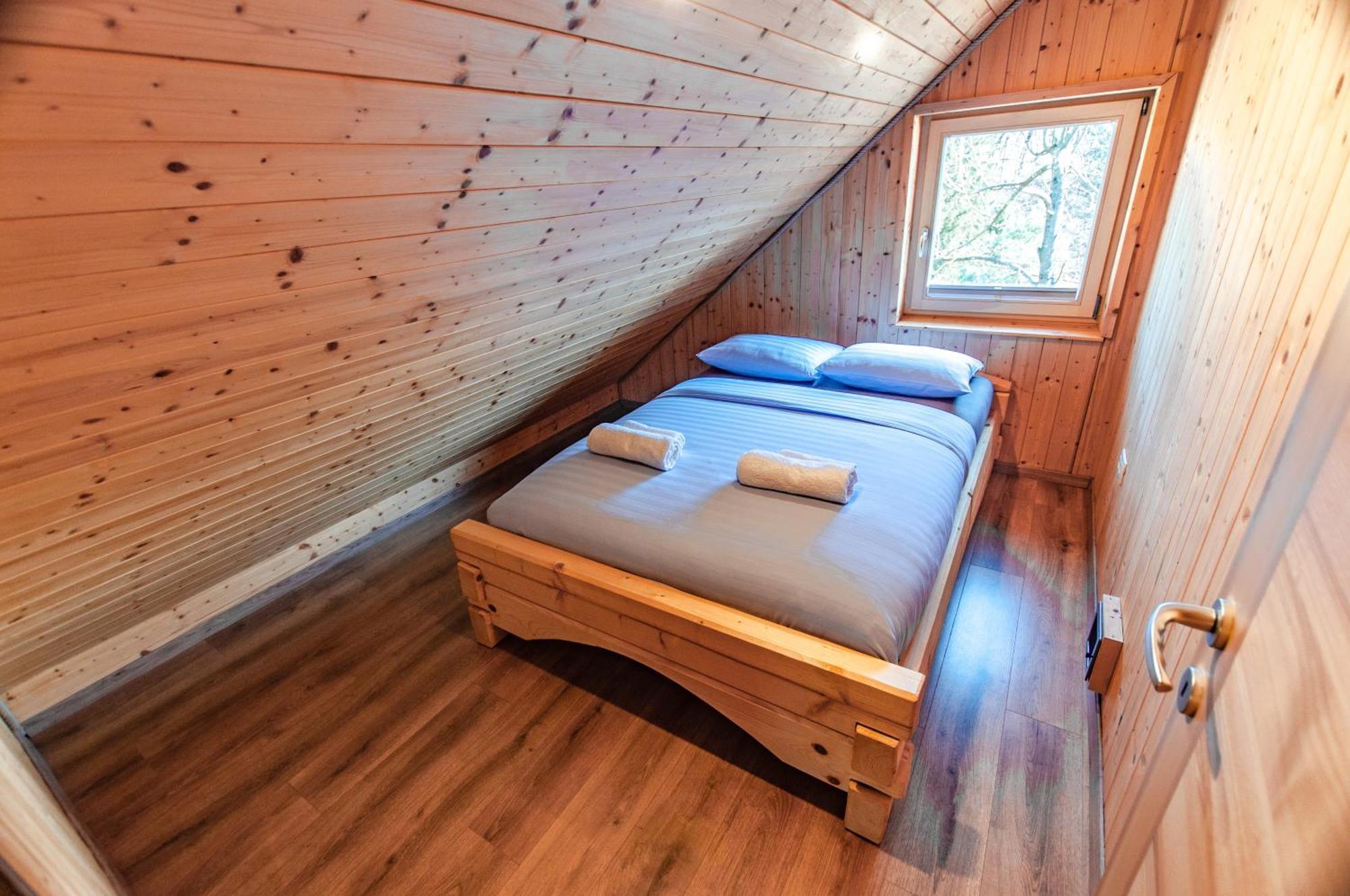 Log House Natura Радовлица Екстериор снимка